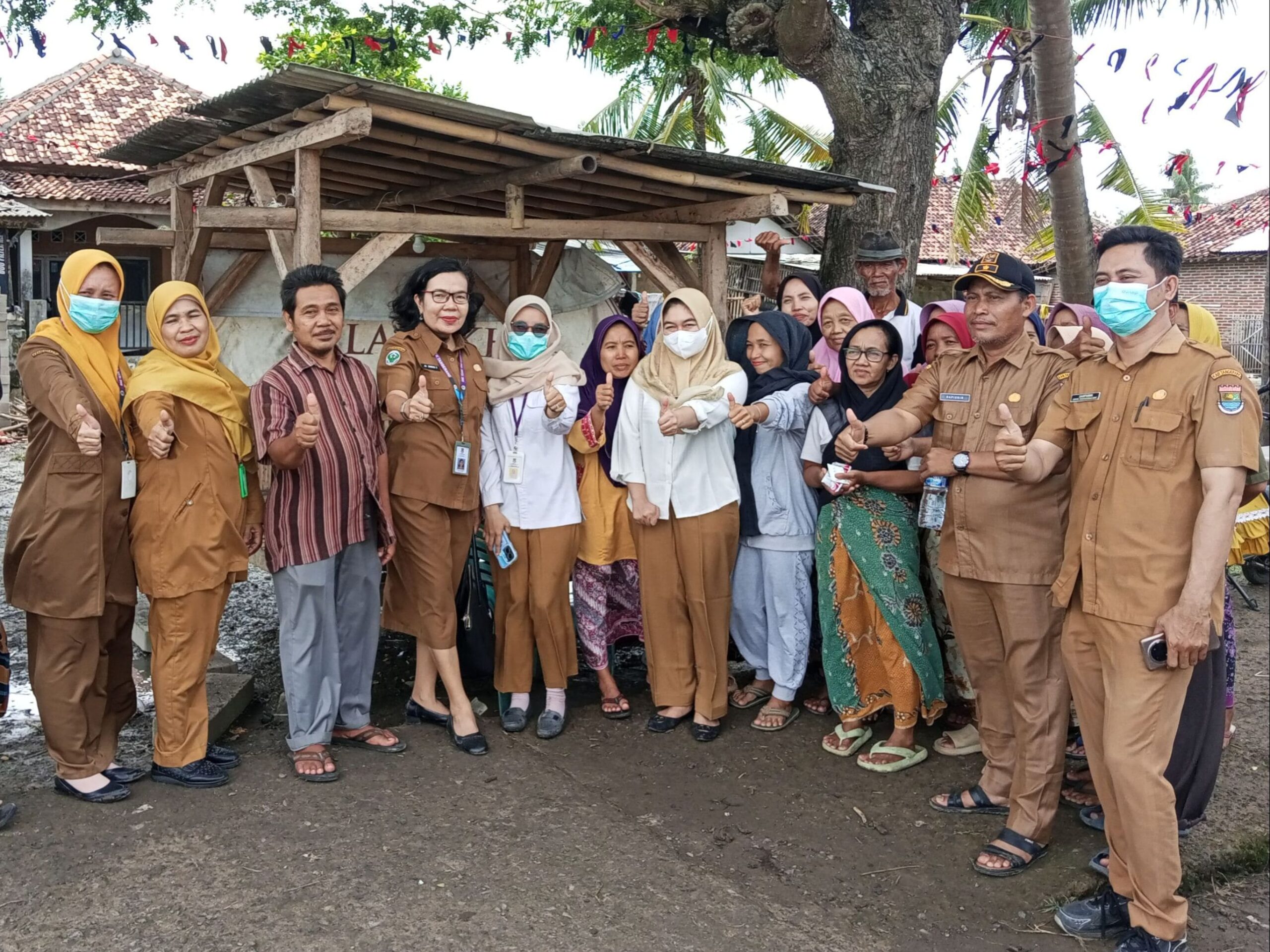 Pemerintah Desa Waliwis Prioritaskan Normalisasi Drainase dan Kesehatan Masyarakat