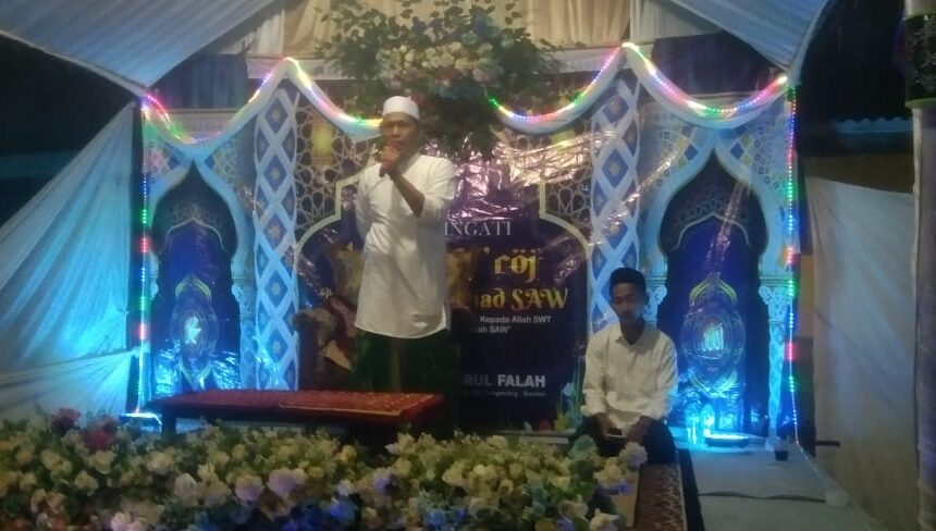 Kades Waliwis Hadiri Peringatan Isra Mi’raj di Kampung Bendung