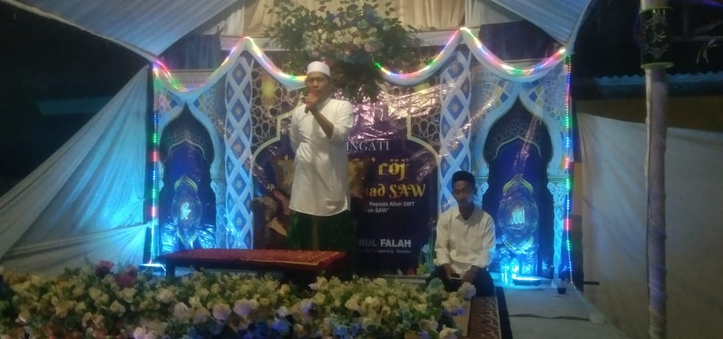 Kades Waliwis Hadiri Peringatan Isra Mi’raj di Kampung Bendung