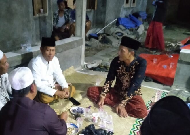 Kepala Desa Waliwis Hadiri Takziah Malam Ketiga di Kediaman Warga Kampung Buaran