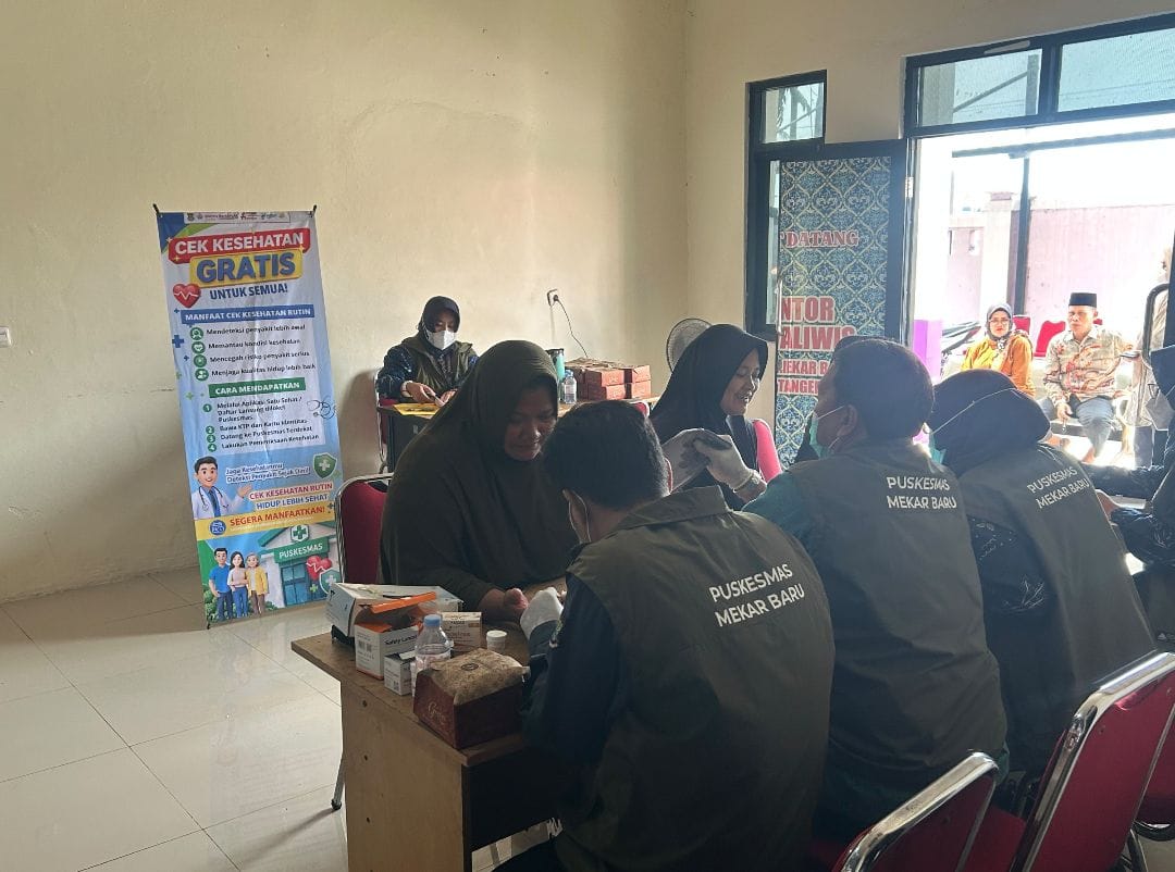 Pemerintah Desa Waliwis Gelar Pemeriksaan Kesehatan Gratis dan Tracing TB Terintegrasi